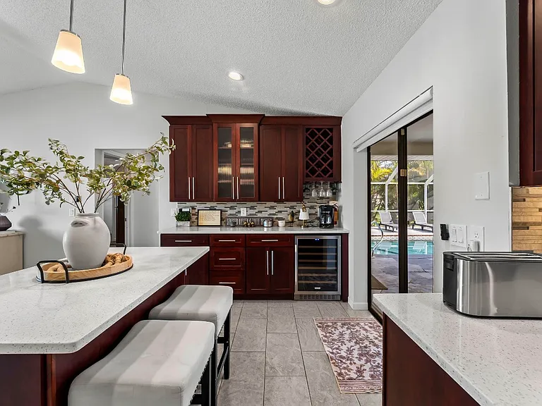 1535 Ultramarine Ln — Photo 6