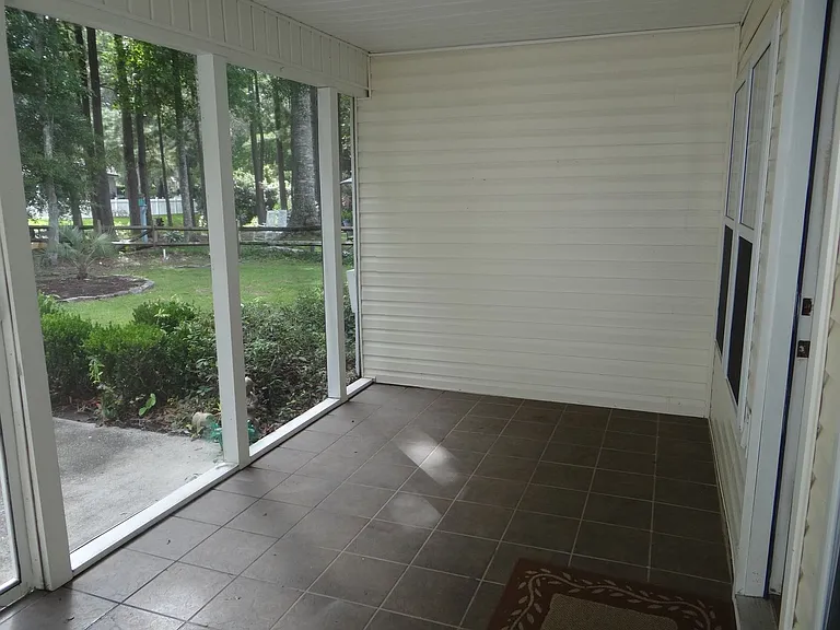 2528 Oriole Dr — Photo 19