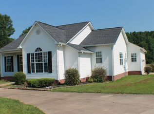 41 Harding Rd, Leoma, TN 38468