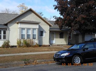 276 E King St #1, Winona, MN 55987