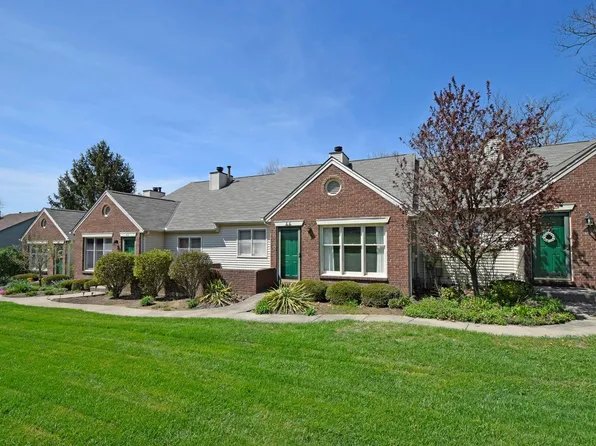 44 Stillmeadow Dr, Cincinnati, OH 45245