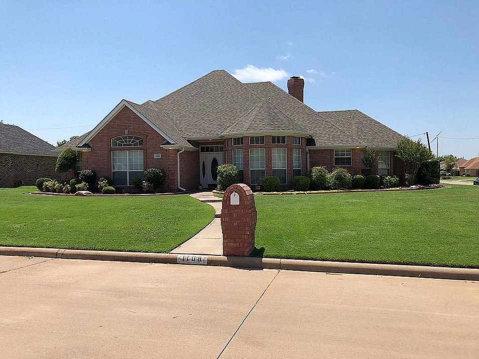 1st image of 1108 Oriole Ln