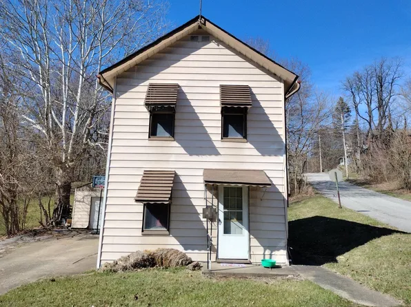 78 Coitsville Rd, Campbell, OH 44405