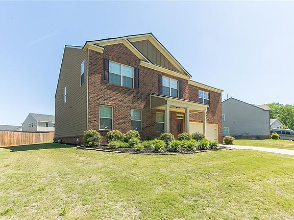 2nd image of 234 Shaker Hollow Dr