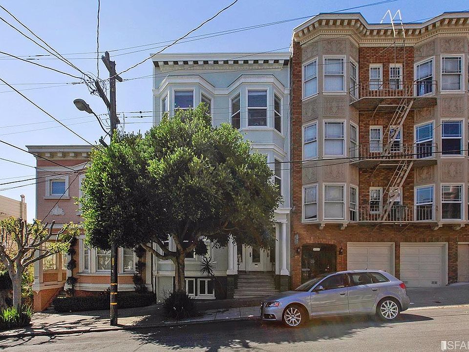 1st image of 131 Clayton St