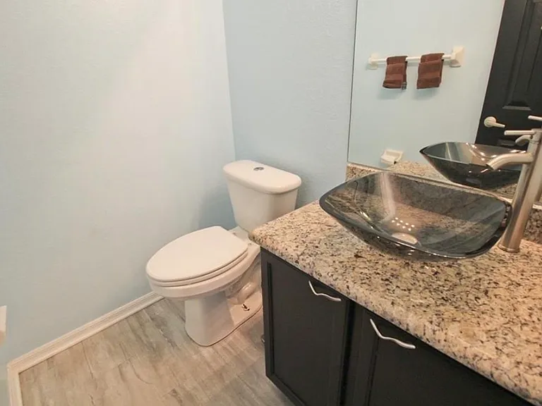 123 Pinewood Ct — Photo 21