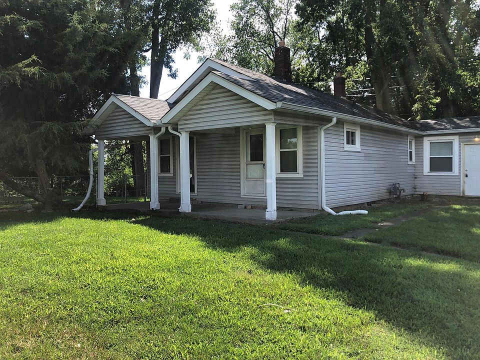 Front view of unit
