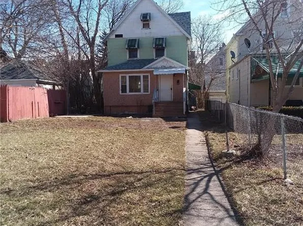415 12th St, Niagara Falls, NY 14303