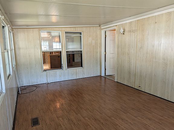 2nd image of 105 Clayton Dr