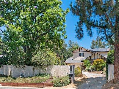 501 E Calaveras St, Altadena, CA, 91001