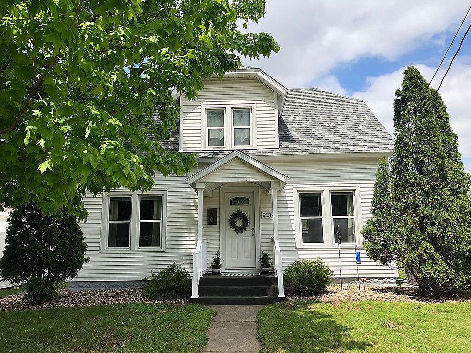 1st image of 913 Pierce St