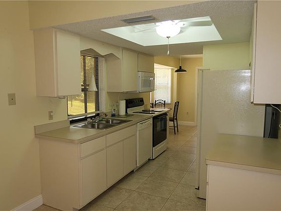 5th image of 2962 Yamada Ln