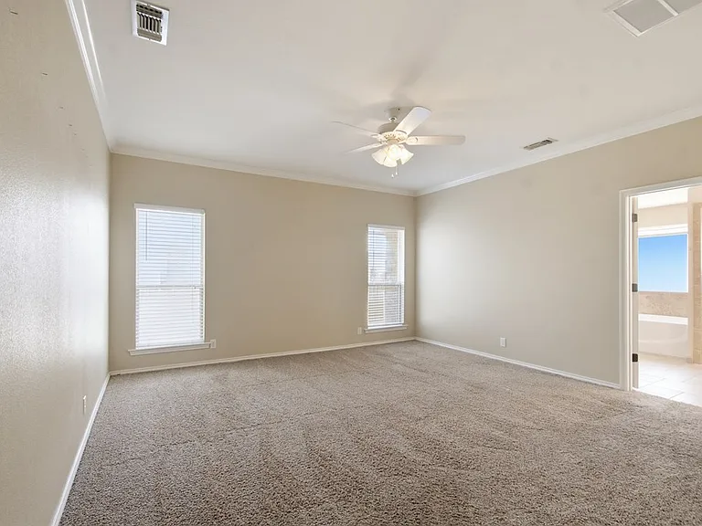 5513 Carmel Ct — Photo 29