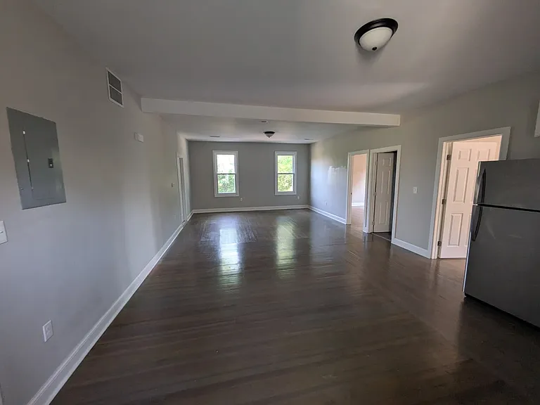 151 Howard Ave #O2L — Photo 4