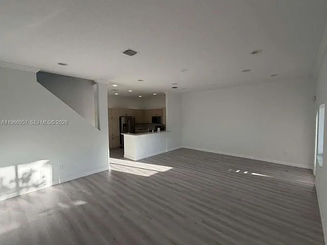 2704 Treasure Cove Cir — Photo 4