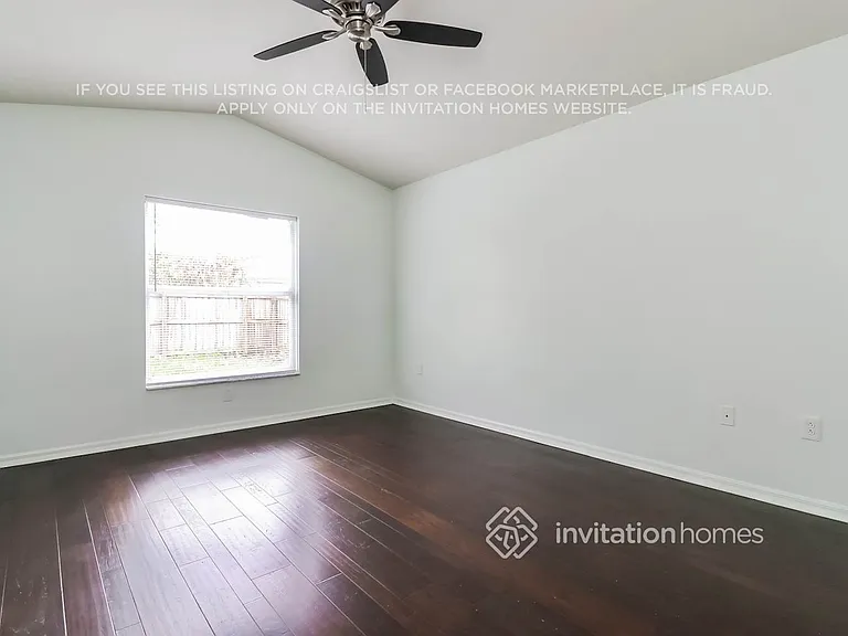 30725 Wrencrest Dr — Photo 10