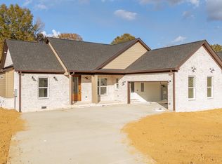 200 Belvedere Cir, Savannah, TN 38372