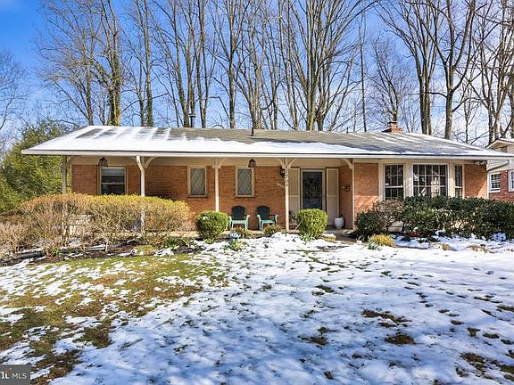 2nd image of 11709 Stonewood Ln