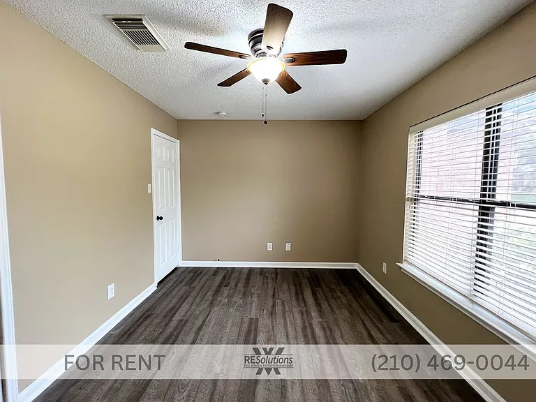 4535 Oakfield Way — Photo 19