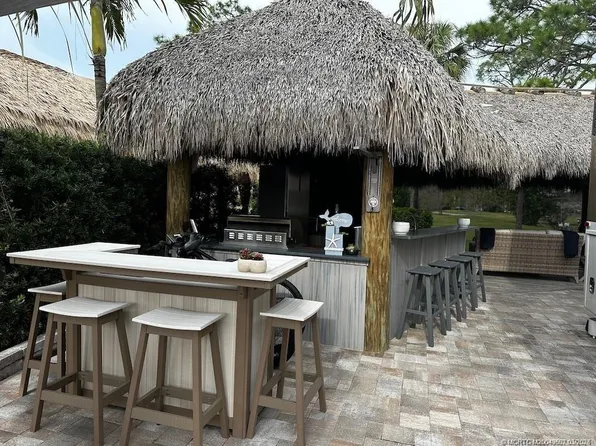 452 NW Foursome Ln, Port Saint Lucie, FL 34986