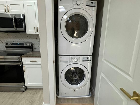 5th image of 2416 N Charles St #4