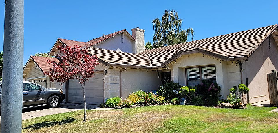 1st image of 510 E Kirst Dr