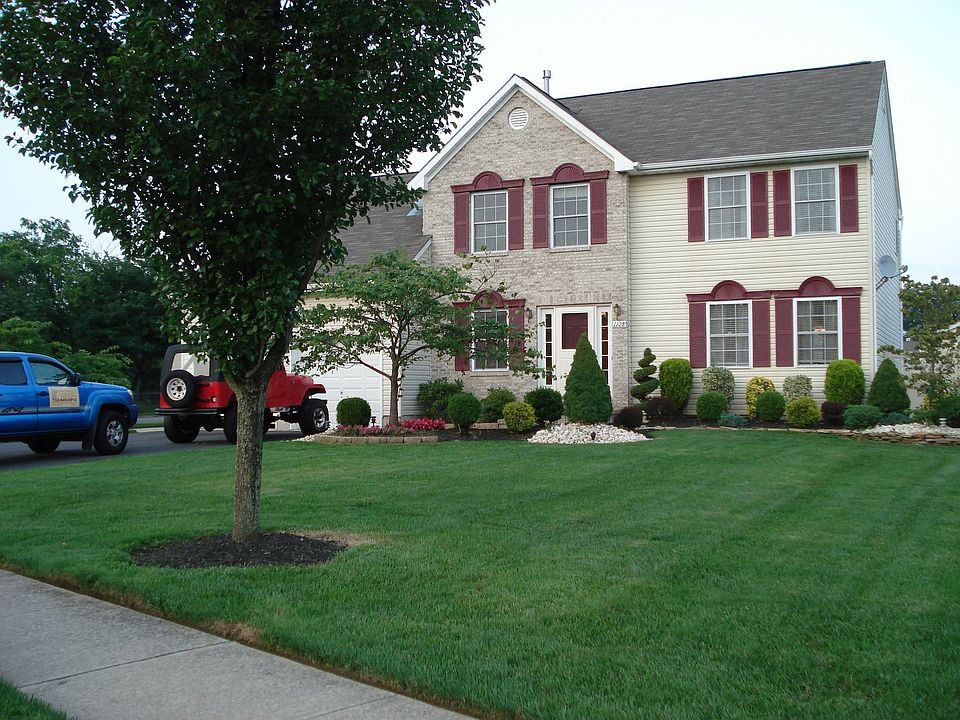 1128 S Maplecrest Ct