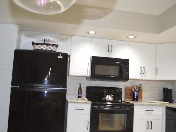5th image of 5310 Las Verdes Circle #207