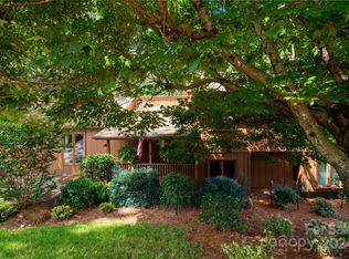 1007 Palmyra Dr, Tega Cay, SC 29708