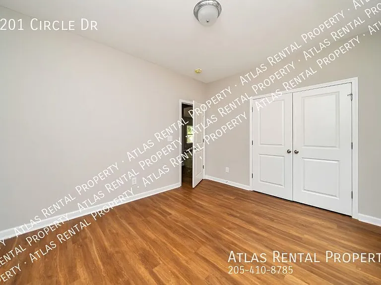3201 Circle Dr — Photo 14