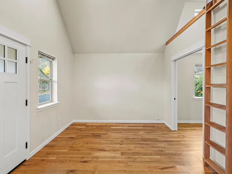 1388B Talent Ave — Photo 14