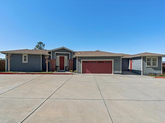 2nd image of 9 Edgehill Way