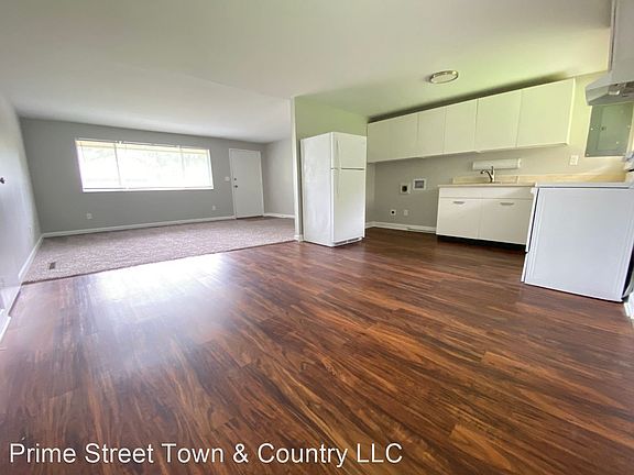 3rd image of 4444 Lesher Dr
