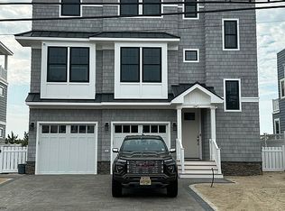 4407 Ocean Blvd, Brant Beach, NJ 08008