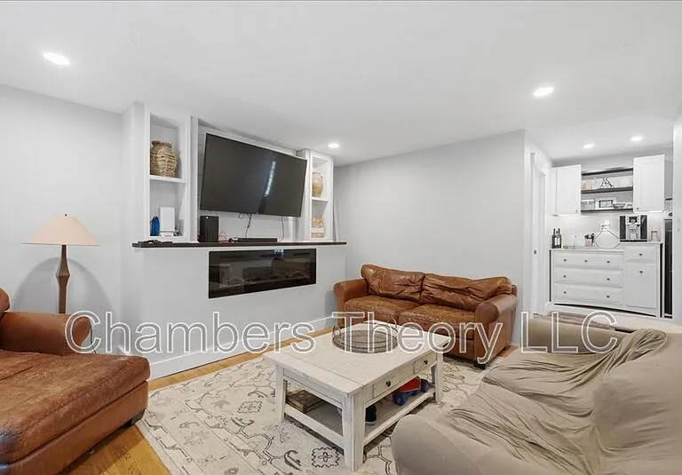 14410 Otis Ct — Photo 9