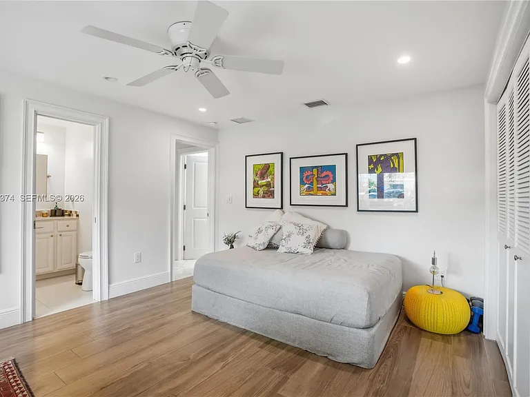 7830 SW 53rd Pl — Photo 35