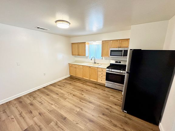 2nd image of 73361 Catalina Way APT A