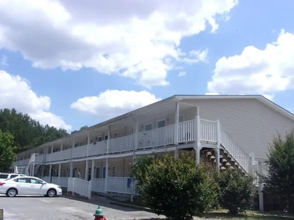 406 Institute St, Statesboro, GA 30458