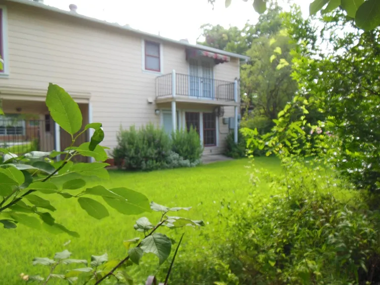 1005 Houston St — Photo 19