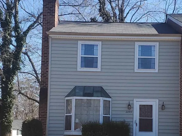 2495 Whitney Ct, Charlottesville, VA 22911