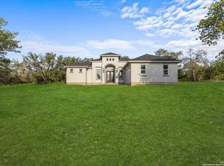 114 County Road 6875, Natalia, TX 78059