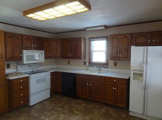 803 Pine St, Rochester, MI 48307