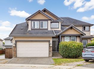 7227 202nd St, Langley, BC V2Y 3G4