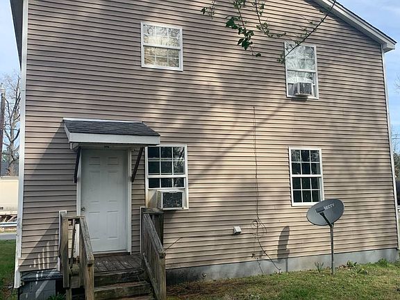 2nd image of 805 & 807 Railroad Ave
