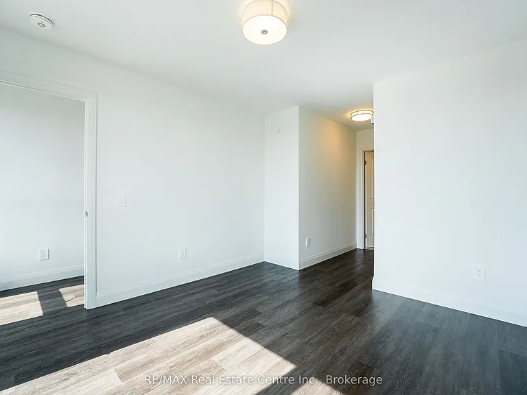 1333 Weber St E #1306 — Photo 13