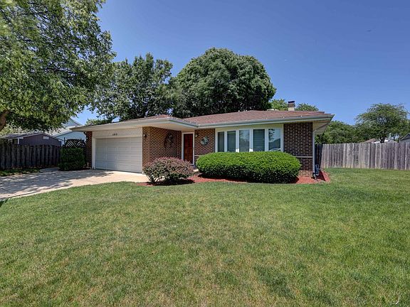 2nd image of 1213 Rose Ct