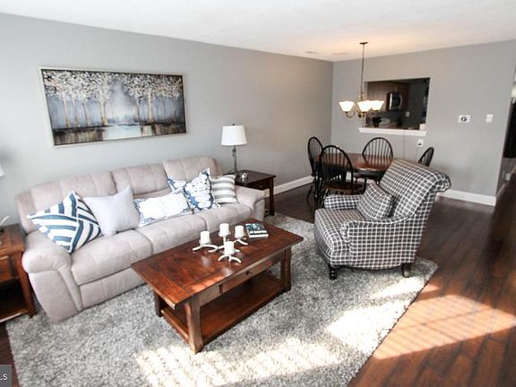 2nd image of 51 Taylors Way