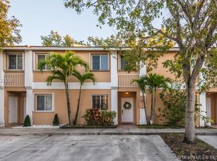 14086 SW 179th Ter, Miami, FL 33177