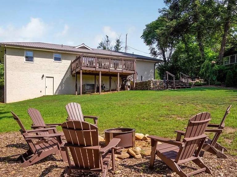 3594 Knollwood Hill Dr — Photo 19