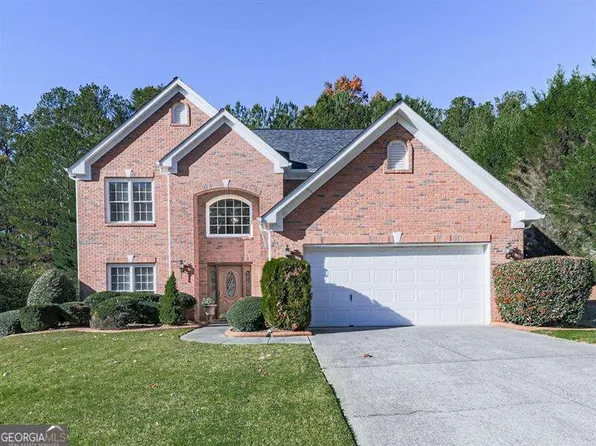 1012 Blankets Creek Dr, Canton, GA 30114